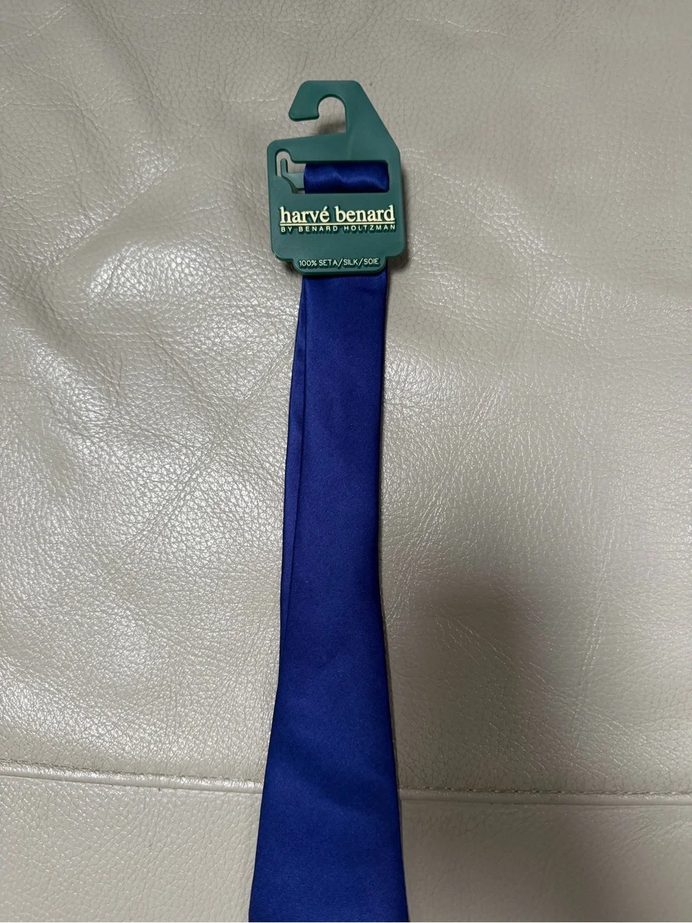 NWT Vintage Harve Benard 100% Silk tie tie